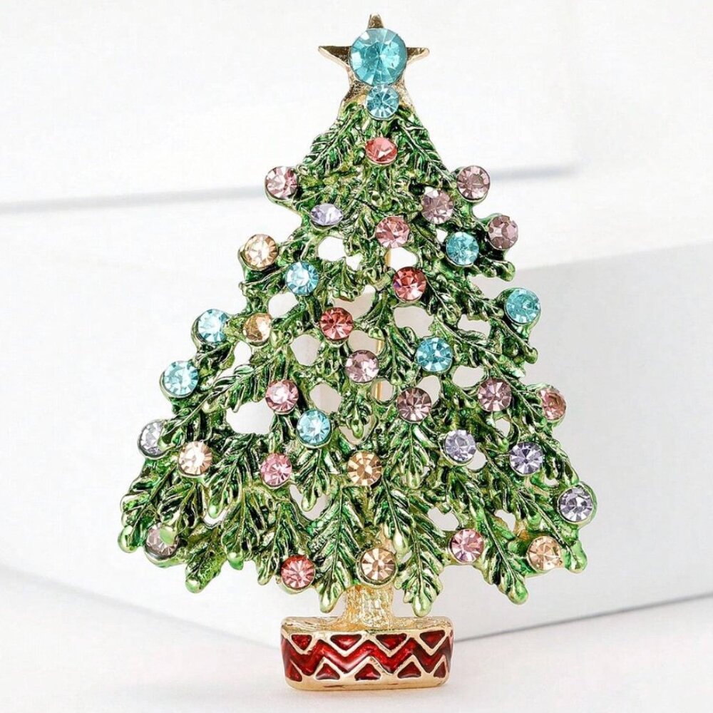 STUNNING Crystal Studded Christmas Tree Brooch Pin A13S2